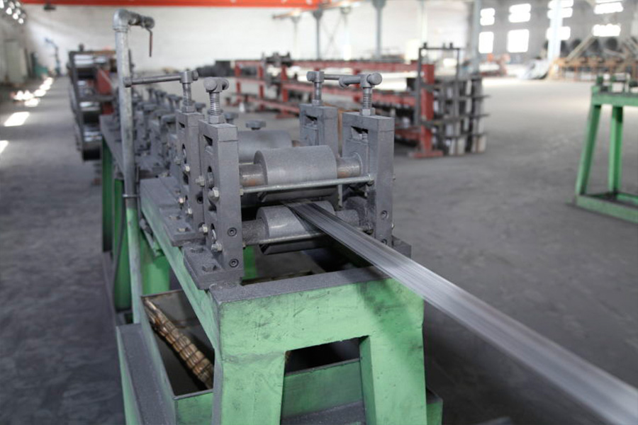 Steel fiber production equipment